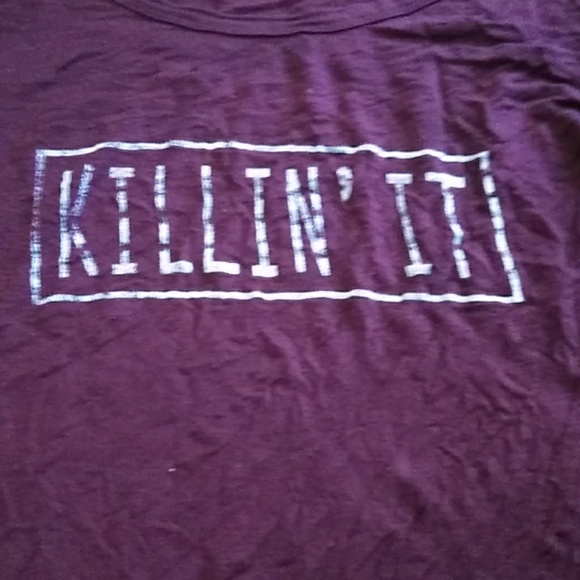 Burgundy "Killin'it" Shirt - Picture 2 of 3